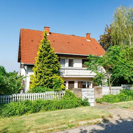 Dahlia By Interhome 펜션