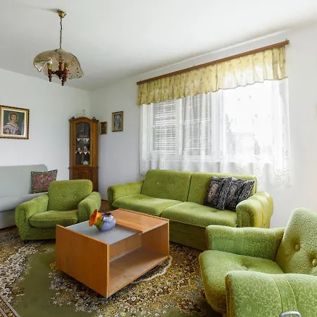 Dahlia By Interhome Сasa de vacaciones Fonyód