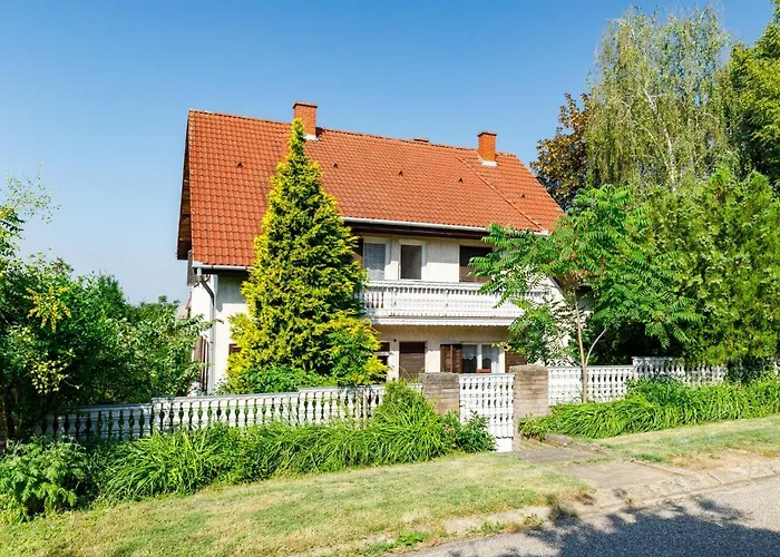 Dahlia By Interhome Дом отдыха